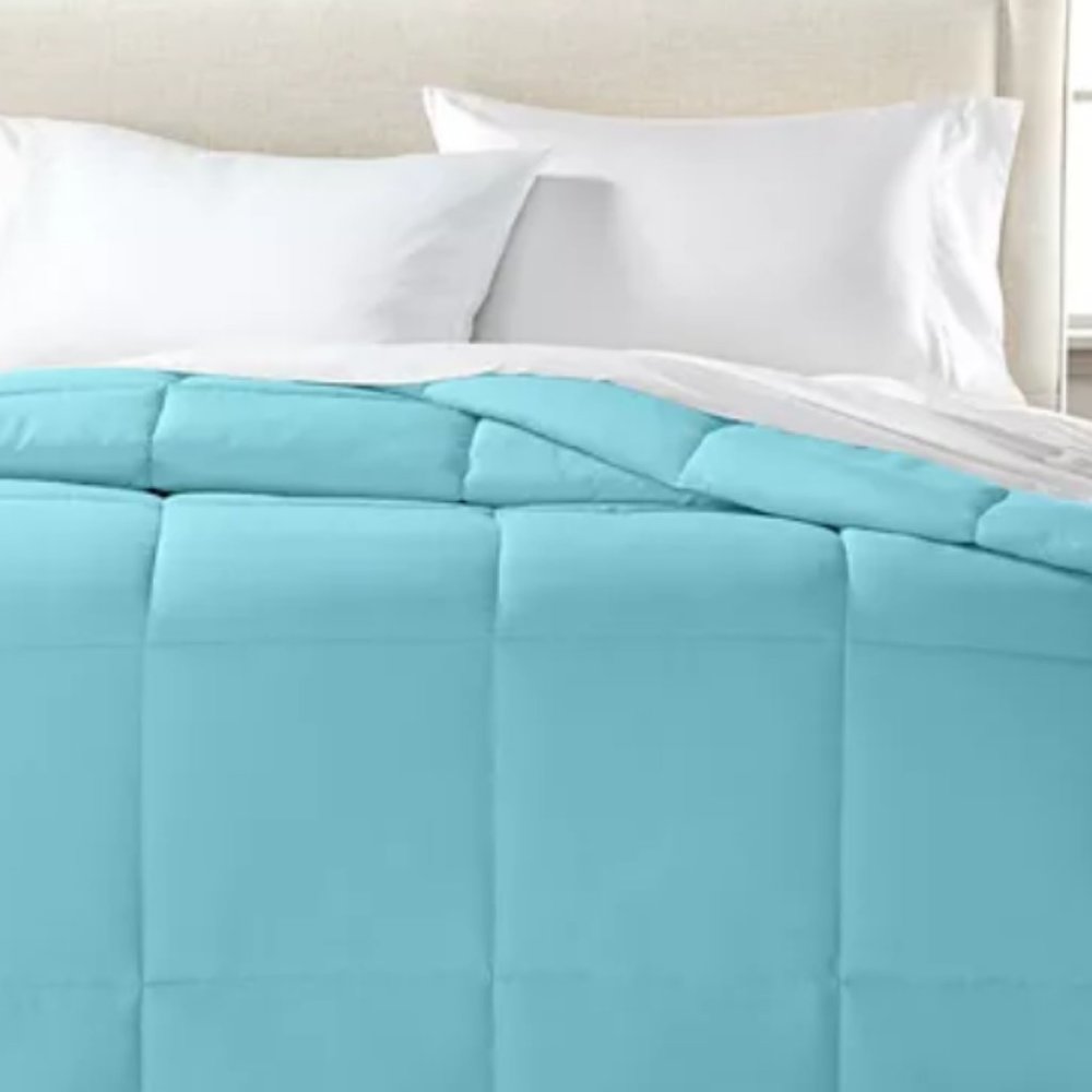 ROYAL LUXE Reversible Down Alternative Comforter